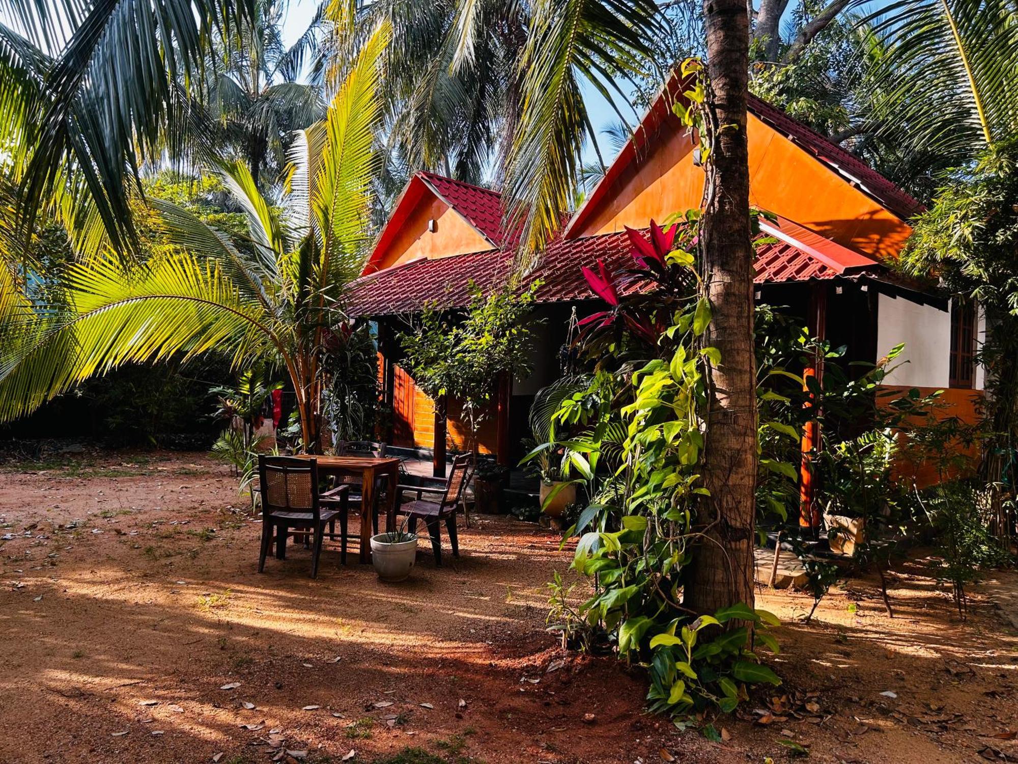 Pearl Bungalow Trincomalee Esterno foto